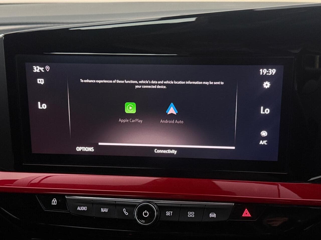 Vauxhall Mokka thumbnail Infotainment System