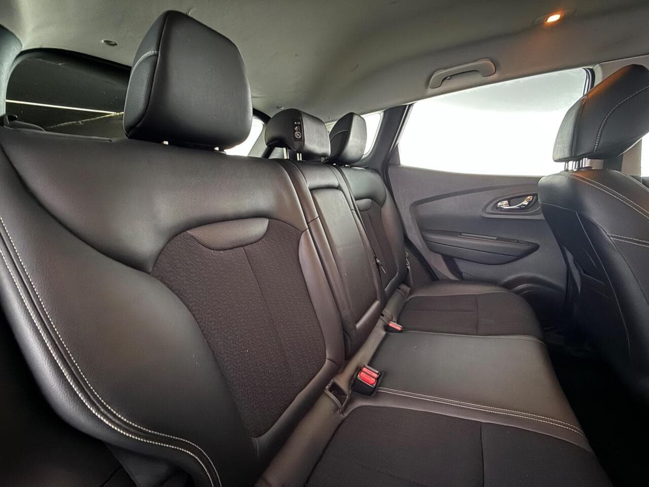 Renault Kadjar thumbnail Seats Rear