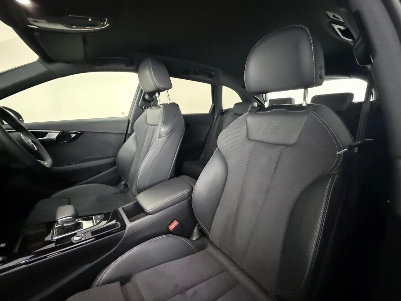 Audi A4 Avant thumbnail Seat Front Passenger