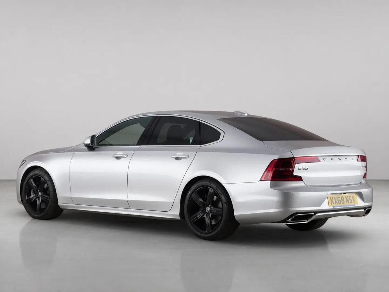 Volvo S90 thumbnail Rear Left