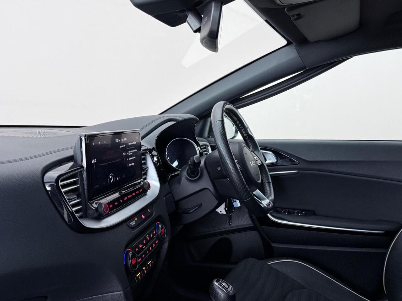 Kia XCeed thumbnail Interior Front