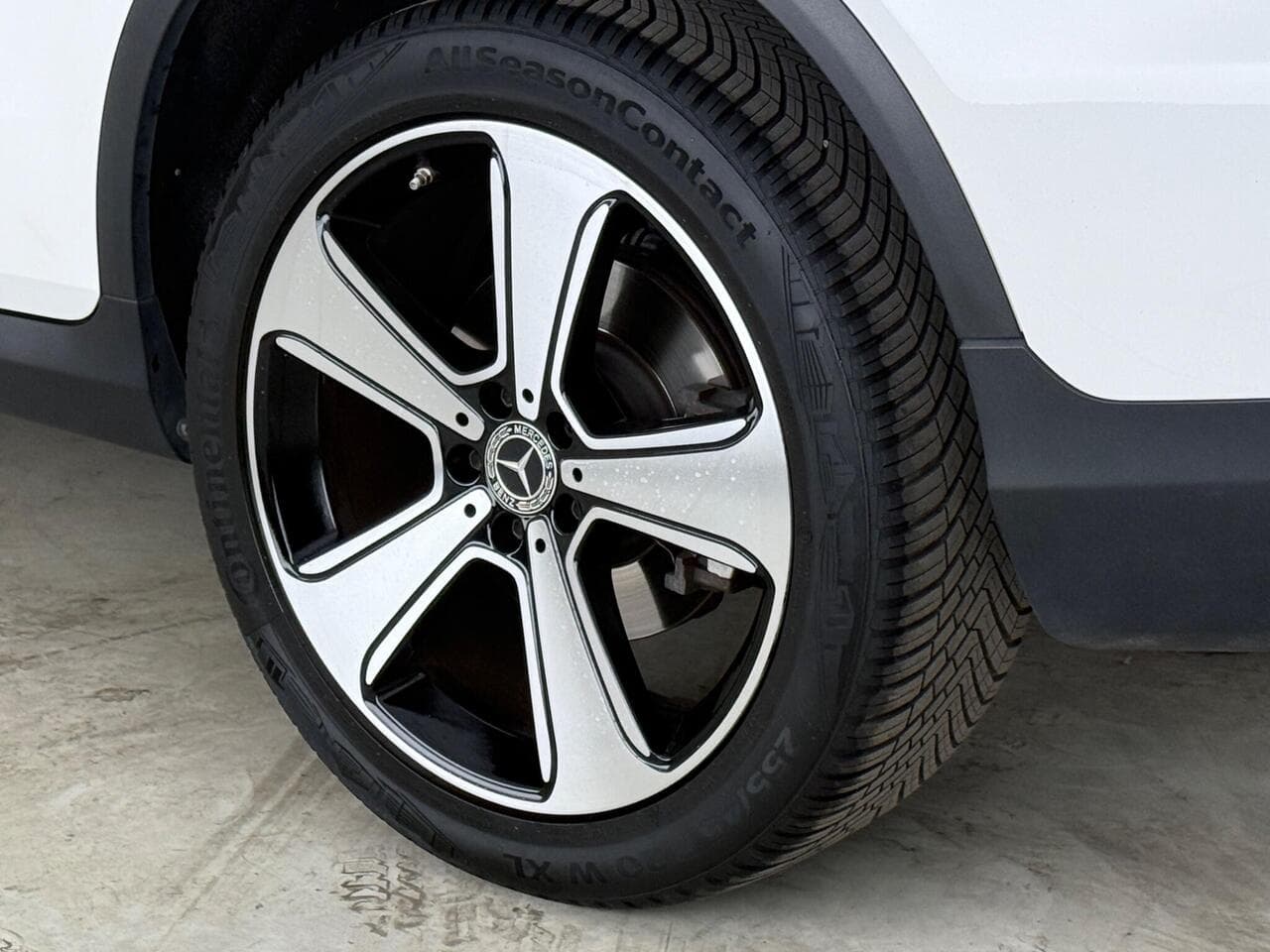 Mercedes-Benz GLC thumbnail Wheel