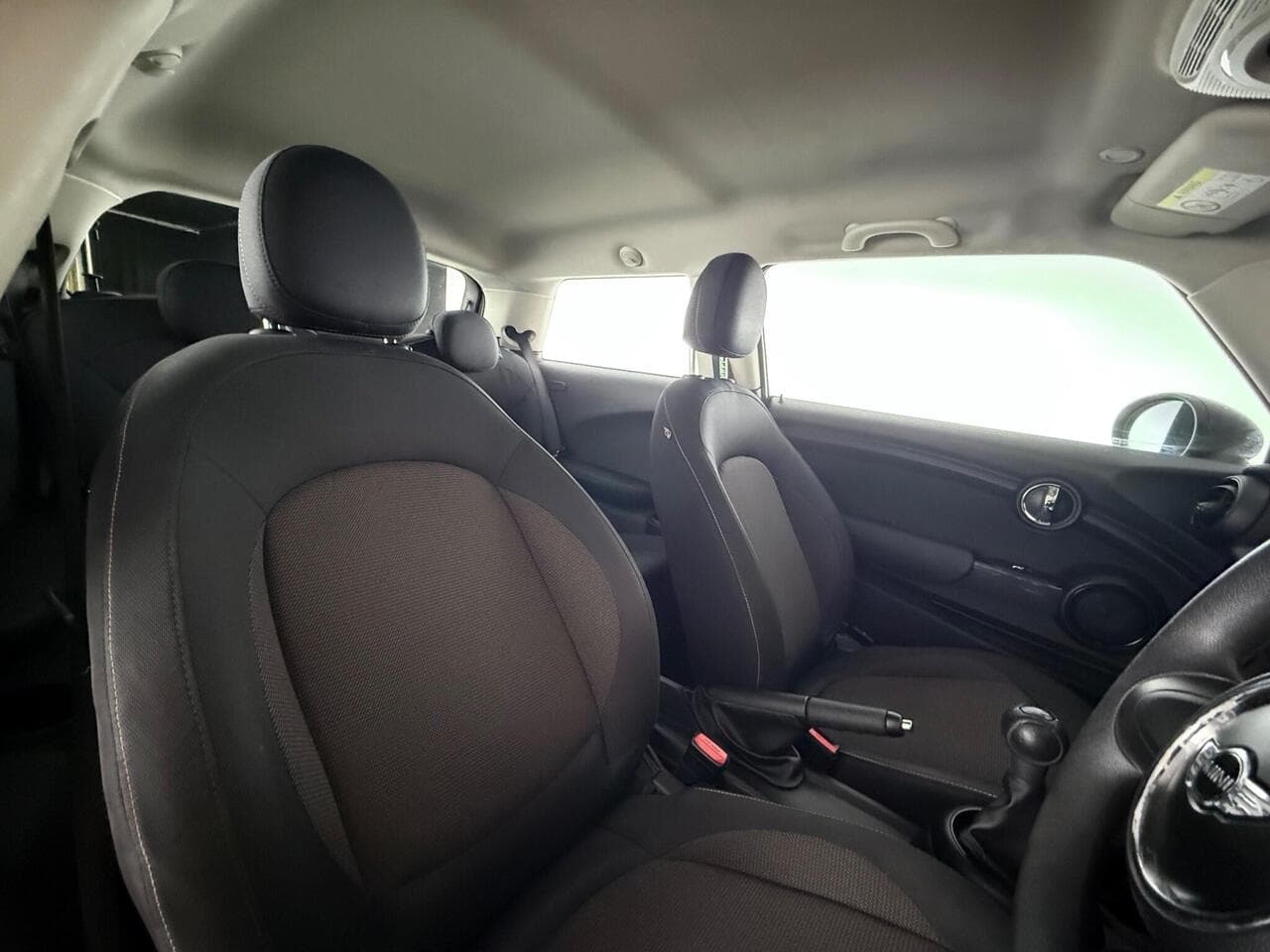 MINI Hatch thumbnail Seat Driver