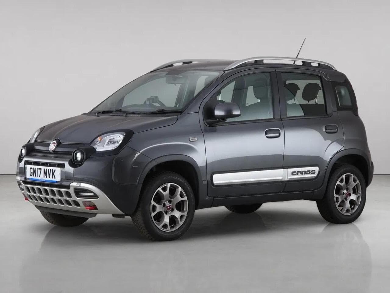 Fiat Panda thumbnail Front Left