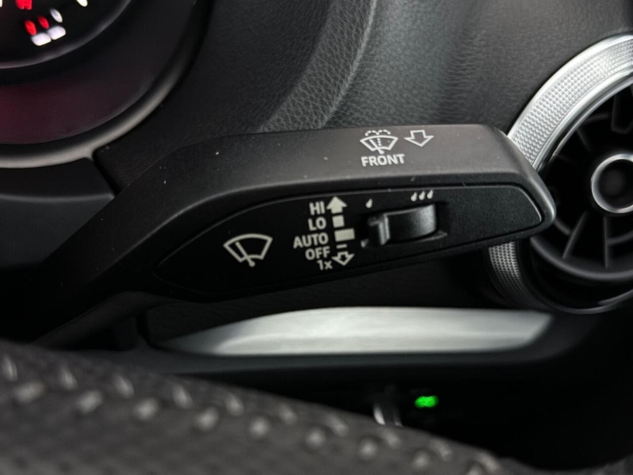 Audi A3 thumbnail Misc Controls