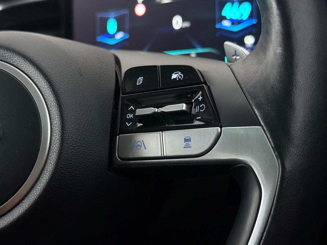 Hyundai TUCSON thumbnail Misc Controls