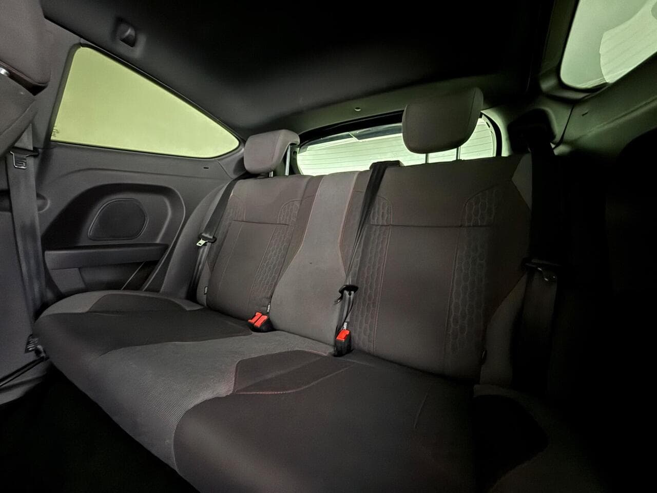 Ford Fiesta thumbnail Seats Rear