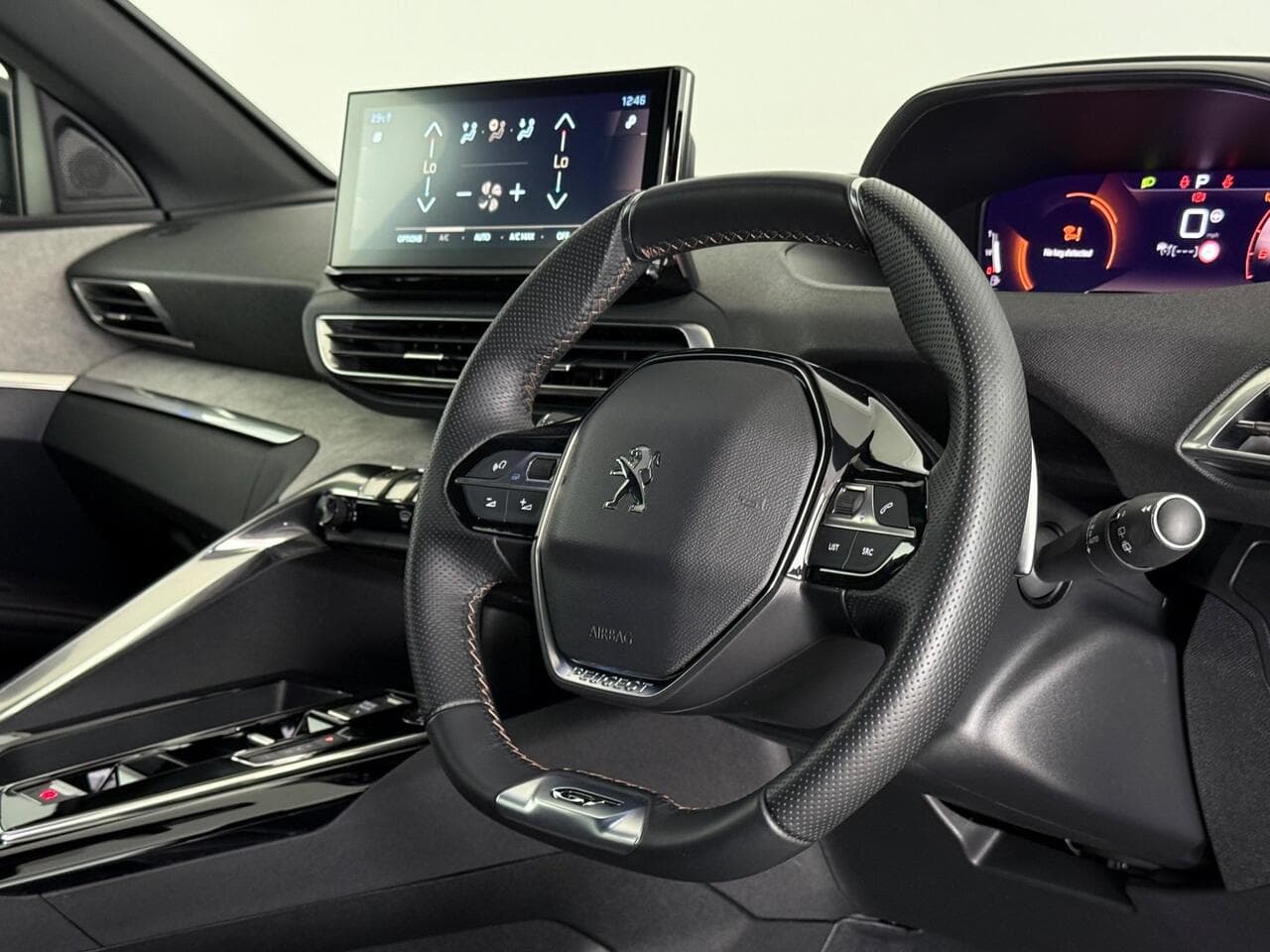 Peugeot 3008 thumbnail Seat Driver