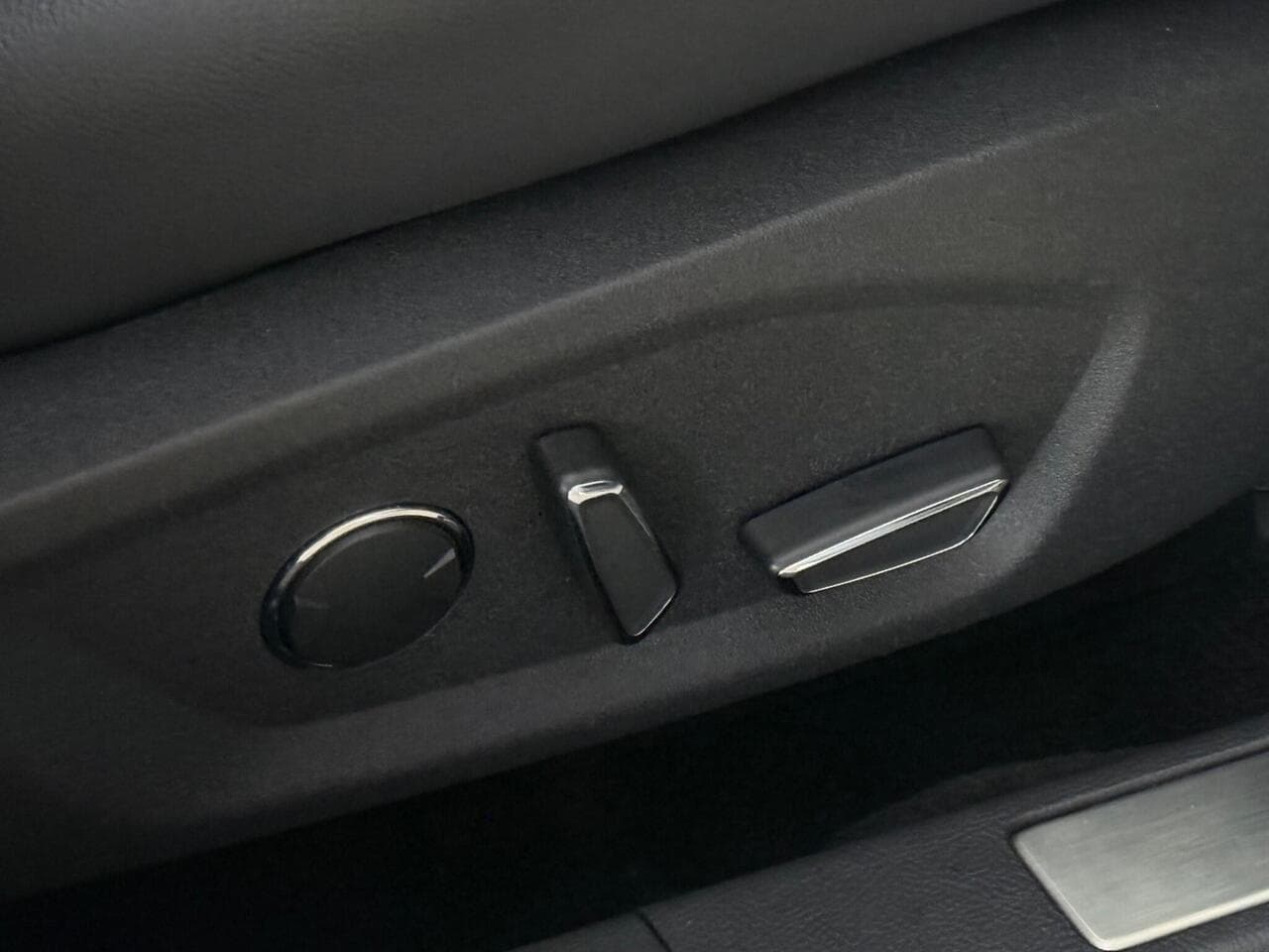 Ford Mondeo thumbnail Misc Controls