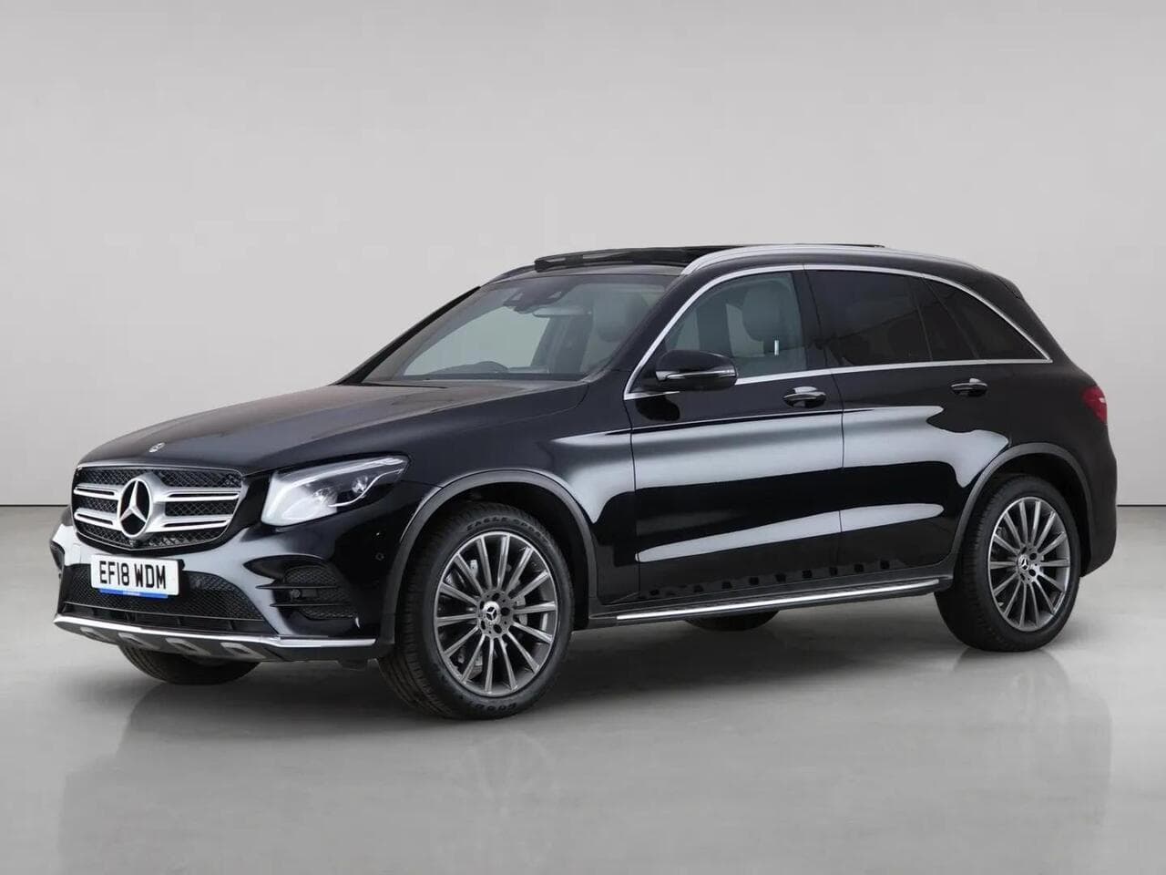 Mercedes-Benz GLC thumbnail Front Left