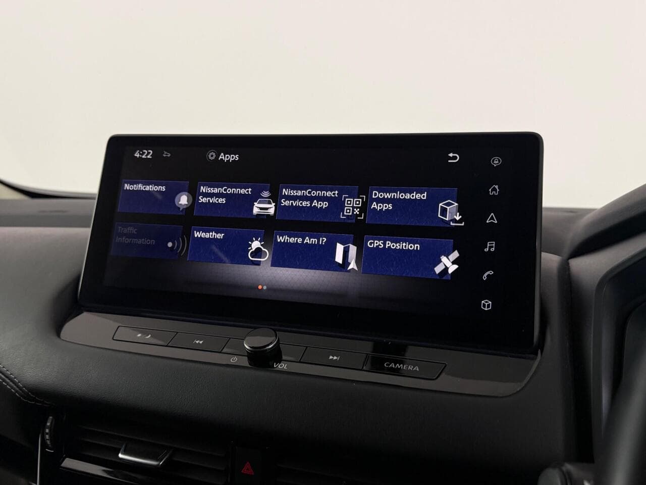 Nissan Qashqai thumbnail Infotainment System