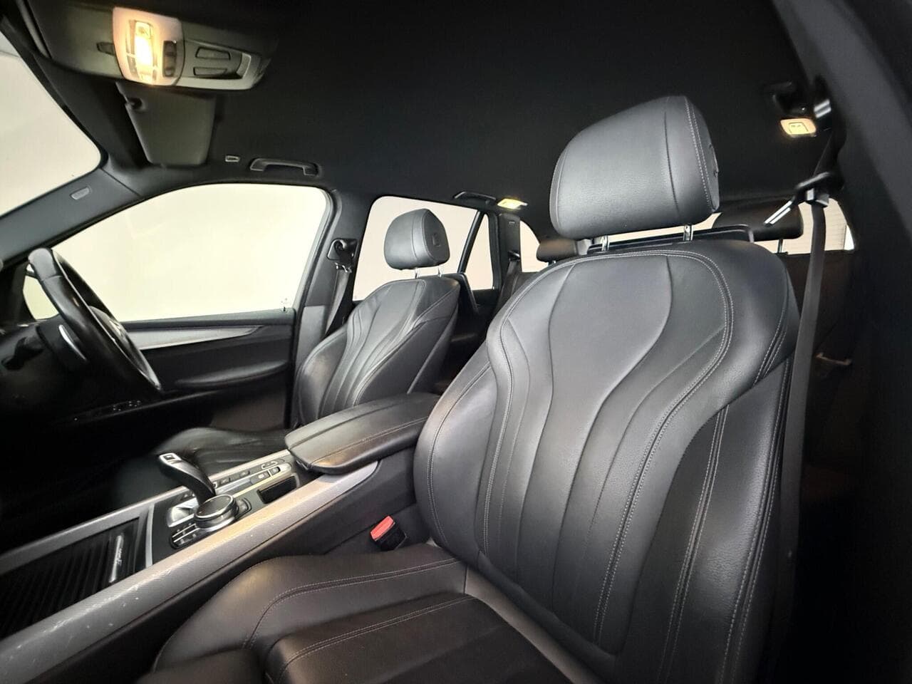 BMW X5 thumbnail Seat Front Passenger
