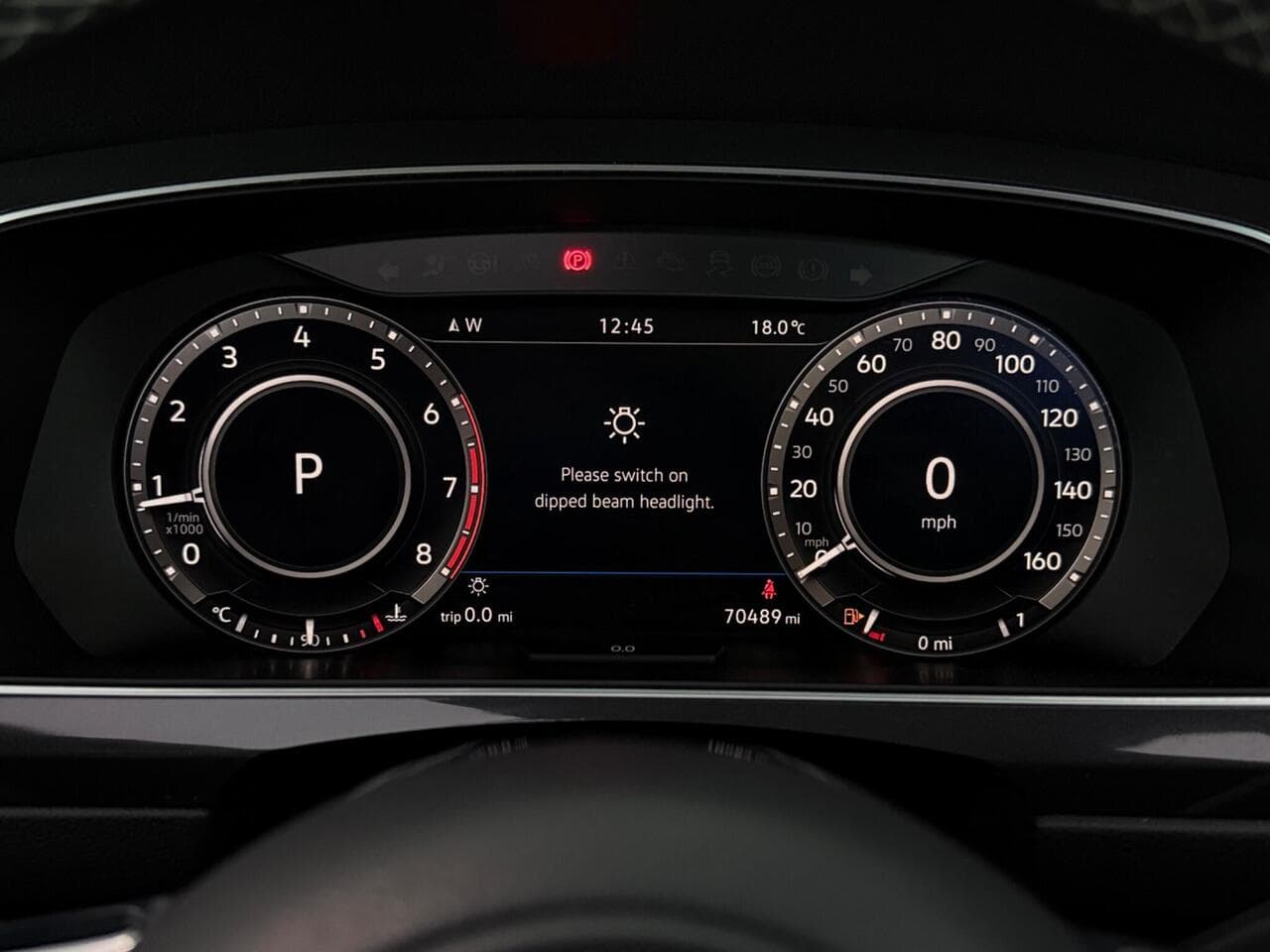 Volkswagen Tiguan thumbnail Driver Instruments