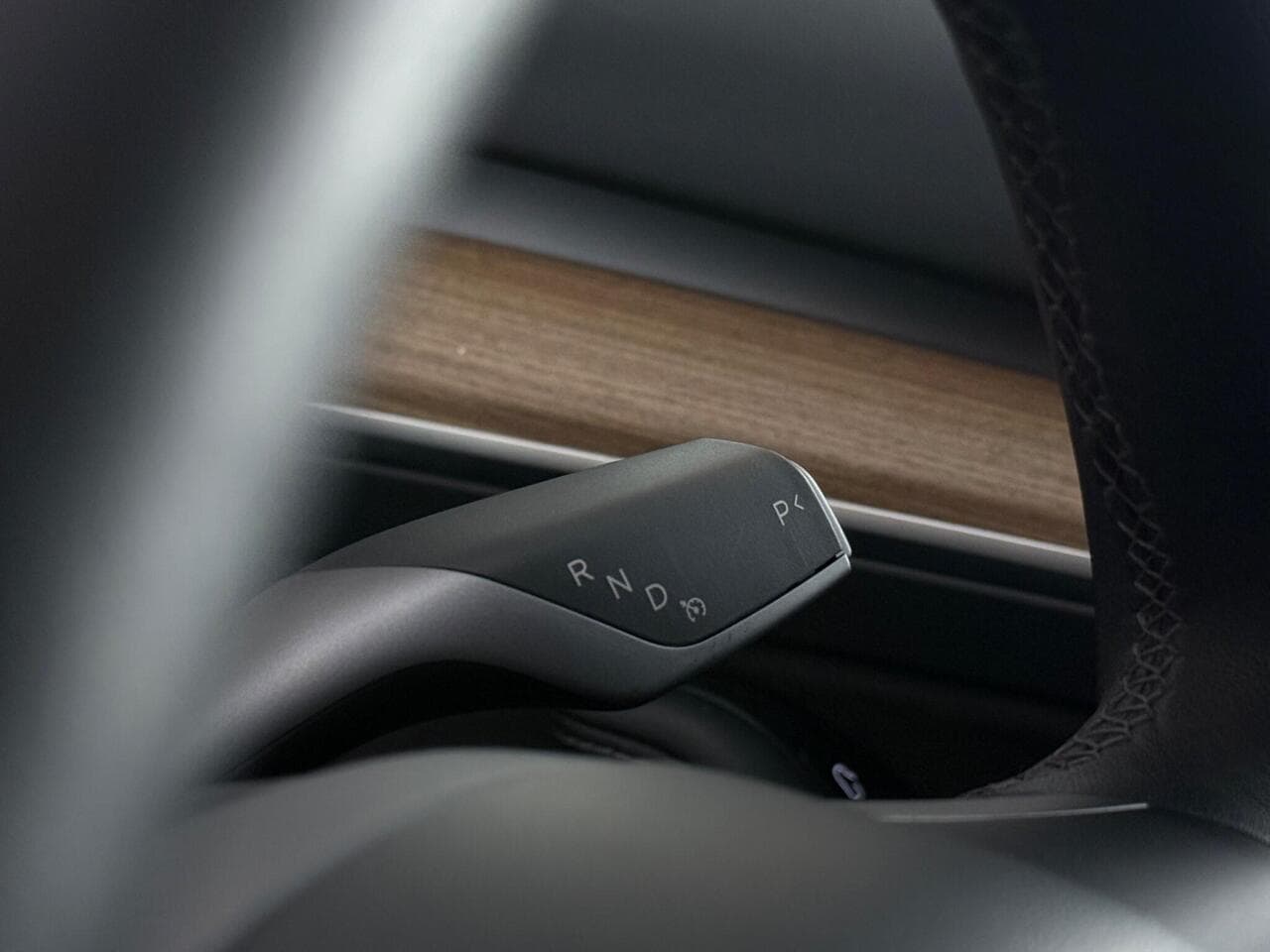 Tesla Model 3 thumbnail Misc Controls