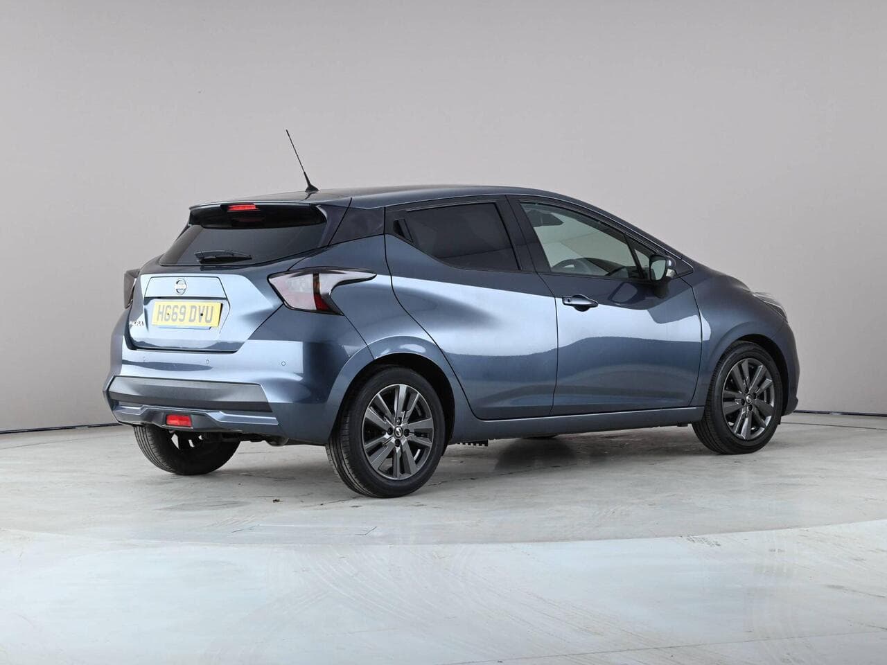 Nissan Micra thumbnail Rear Right