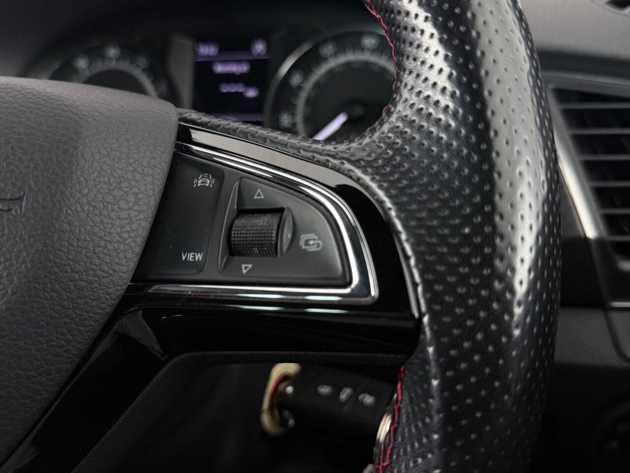 Skoda Fabia thumbnail Misc Controls