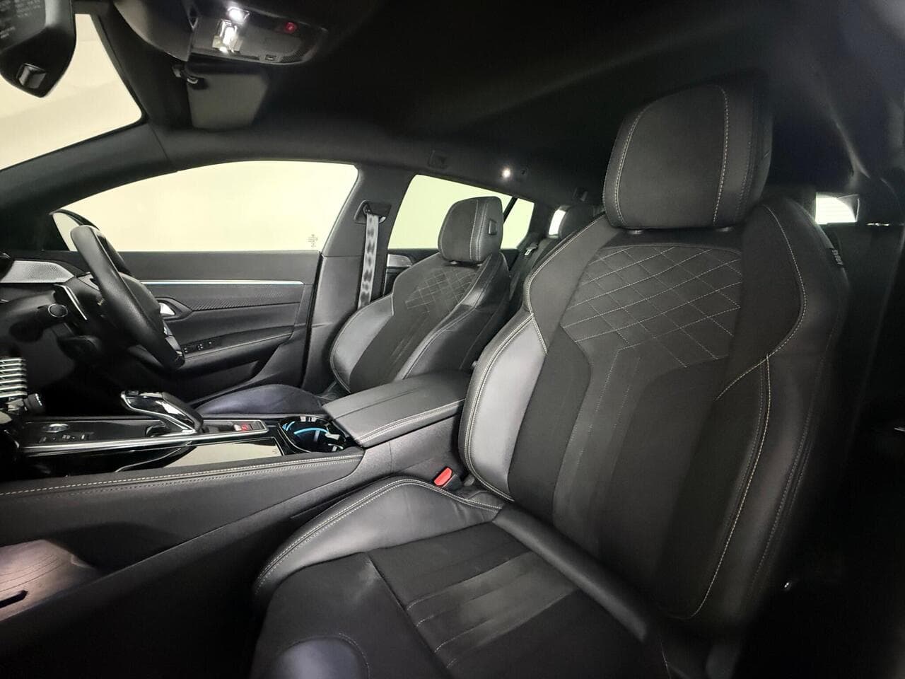 Peugeot 508 SW thumbnail Seat Front Passenger