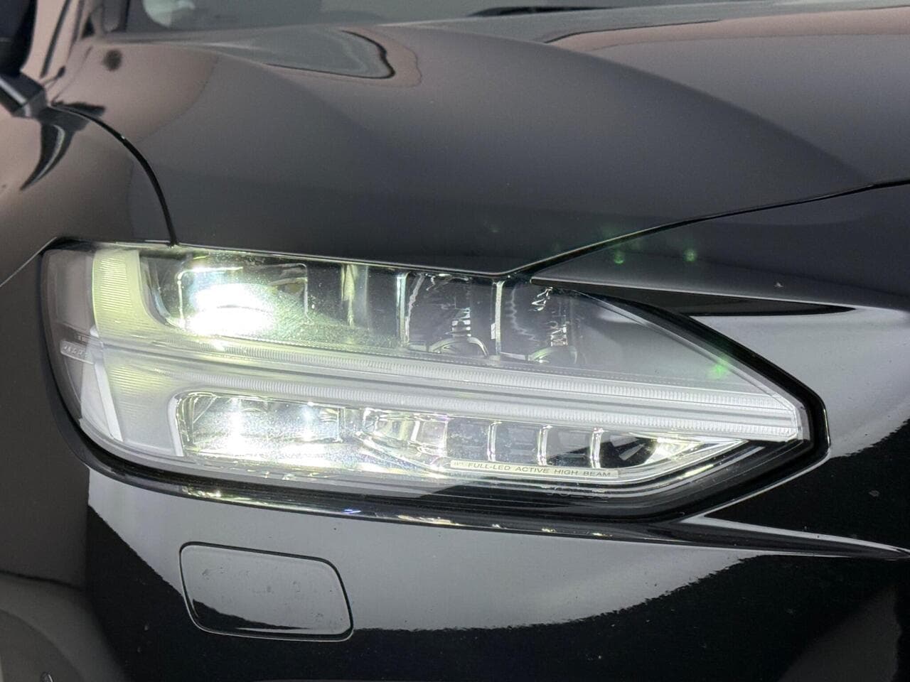 Volvo S90 thumbnail Lights Front