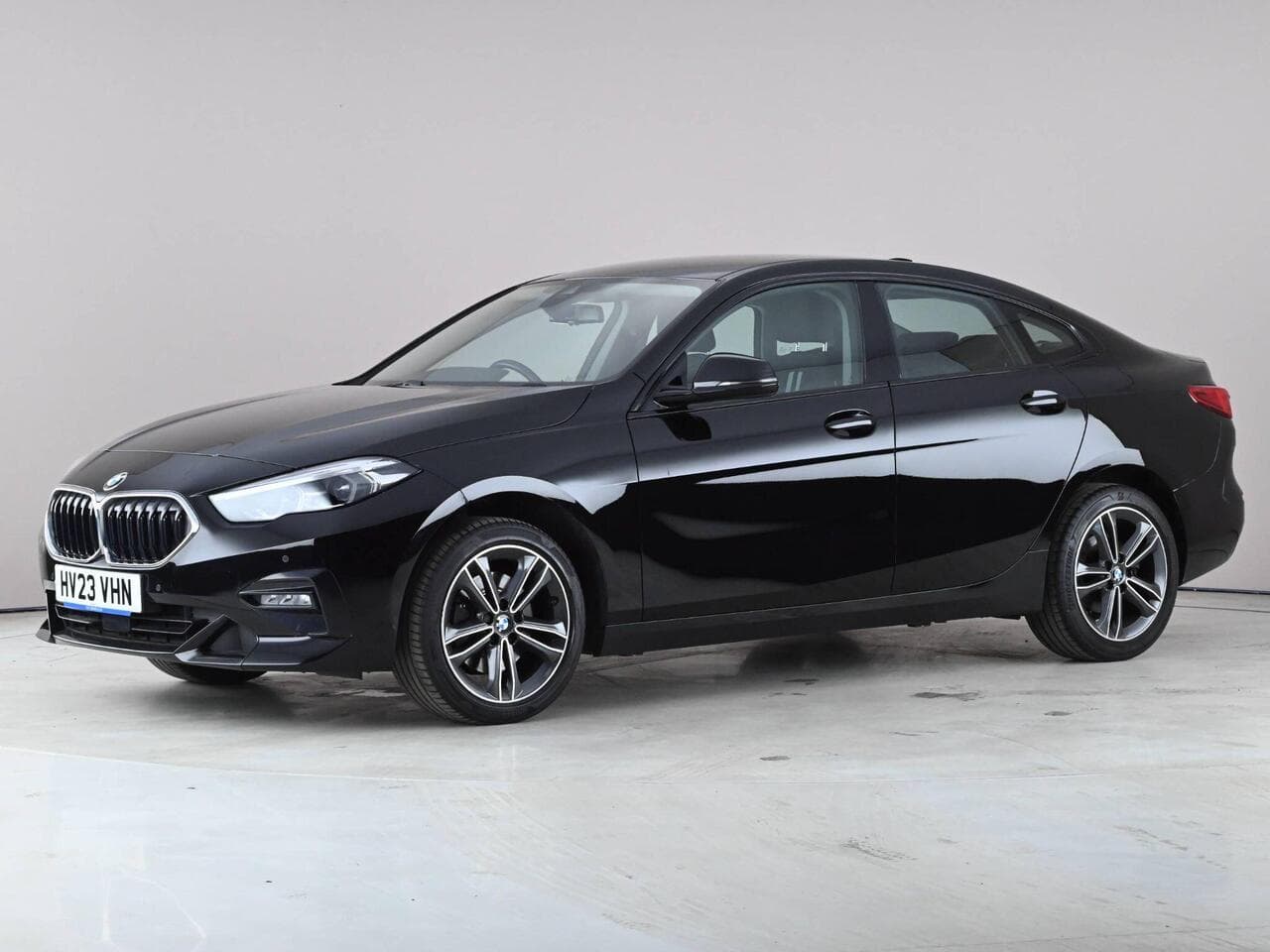 BMW 2 Series Gran Coupe thumbnail Front Left