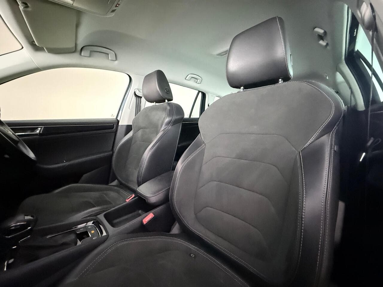 Skoda Kodiaq thumbnail Seat Front Passenger