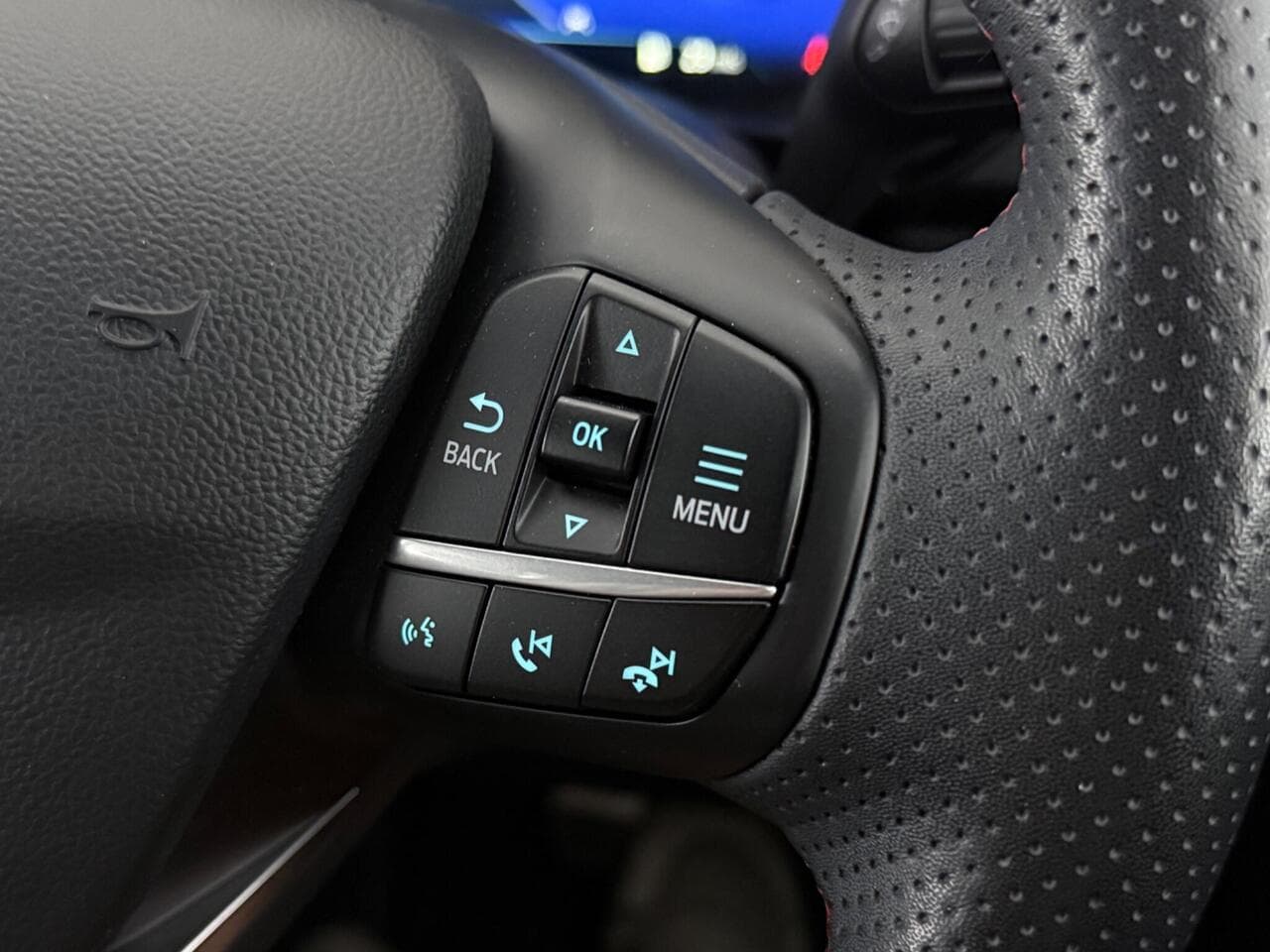 Ford Kuga thumbnail Misc Controls