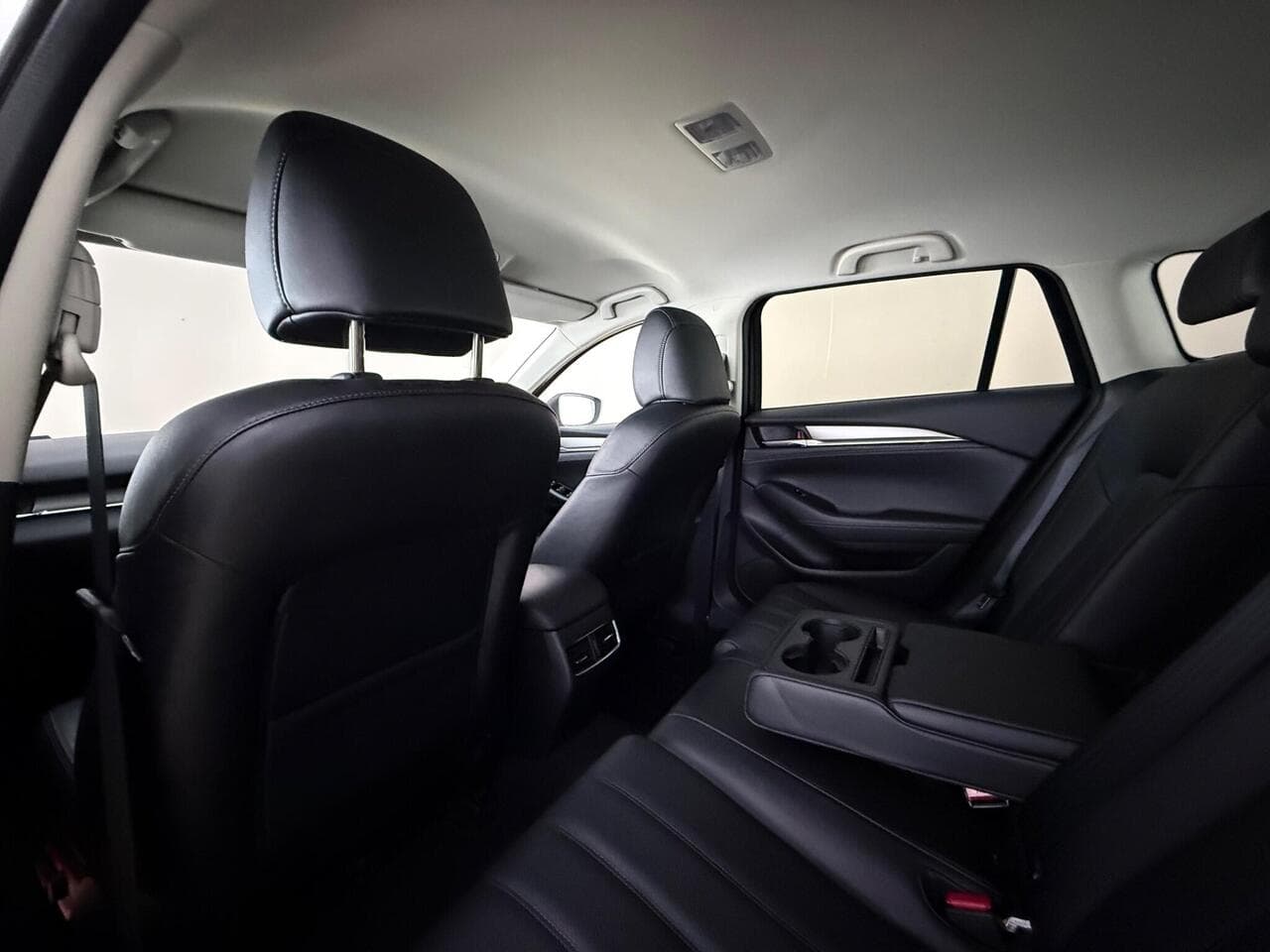 Mazda Mazda6 thumbnail Seats Rear