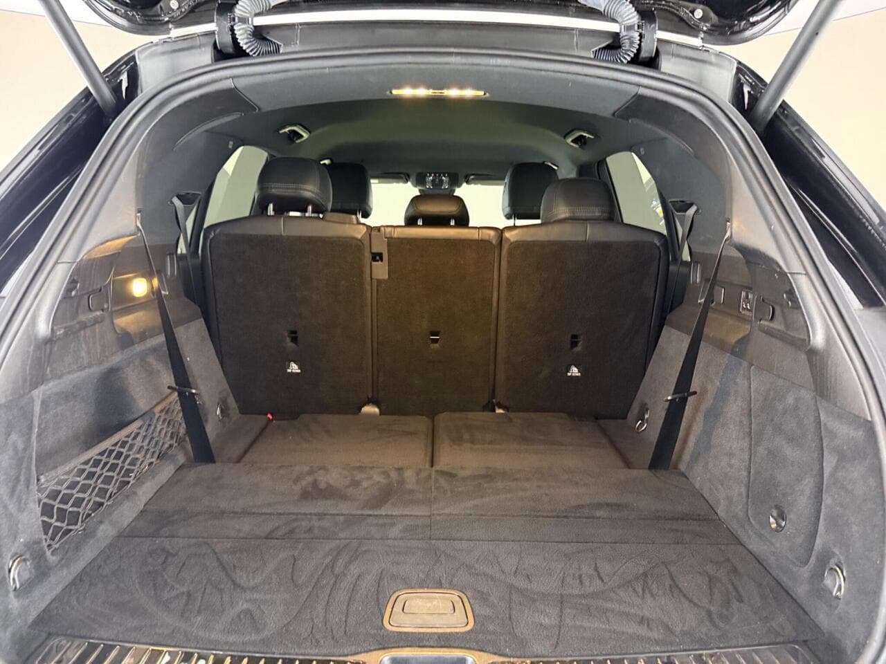 Mercedes-Benz GLE thumbnail Boot