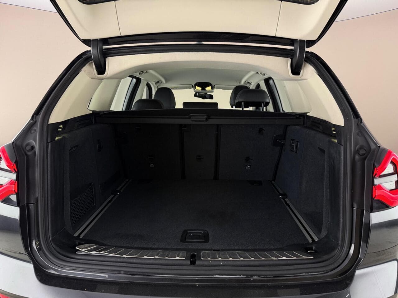 BMW X3 thumbnail Boot