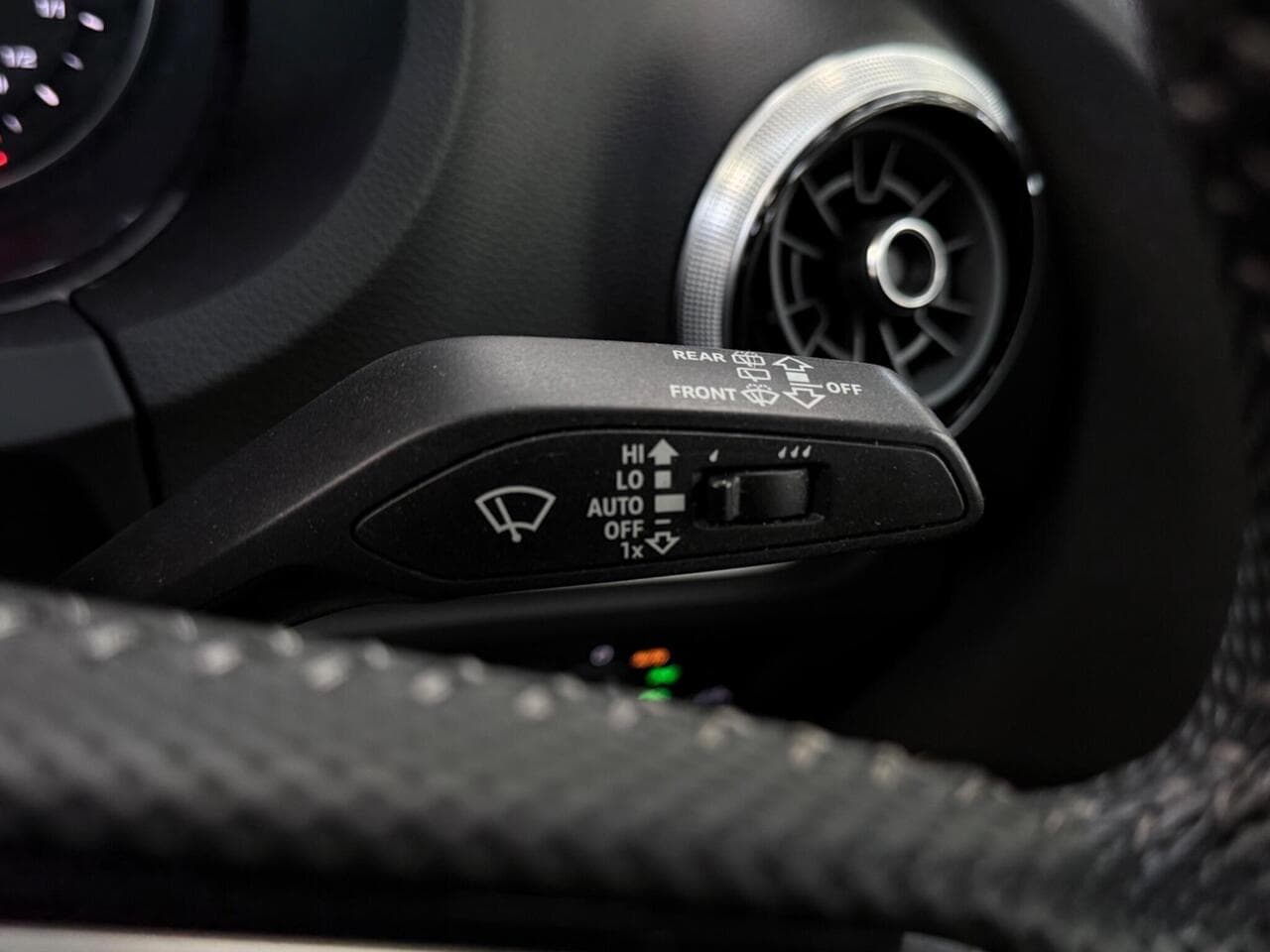 Audi A3 thumbnail Misc Controls