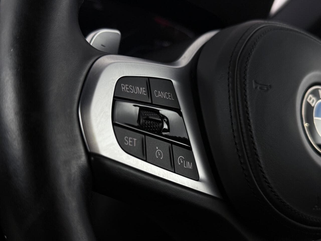 BMW 4 Series thumbnail Misc Controls