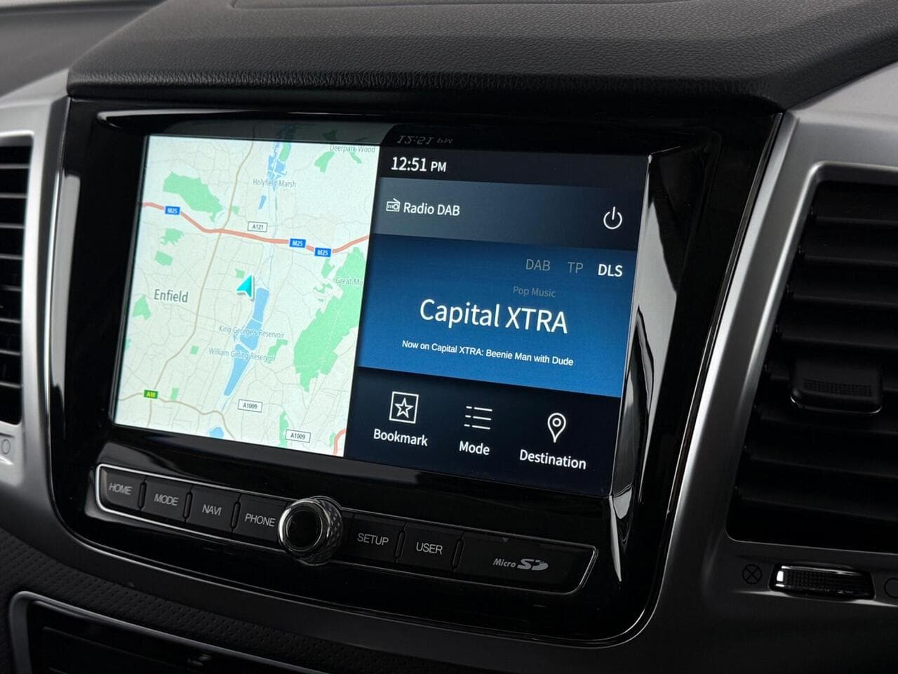 SsangYong Rexton thumbnail Infotainment System