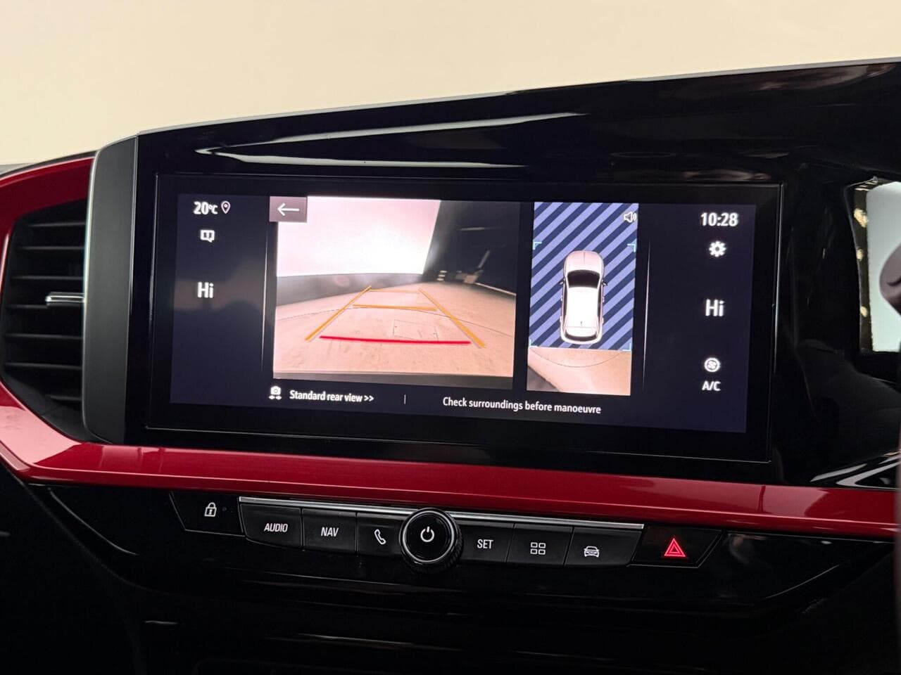 Vauxhall Mokka thumbnail Infotainment System