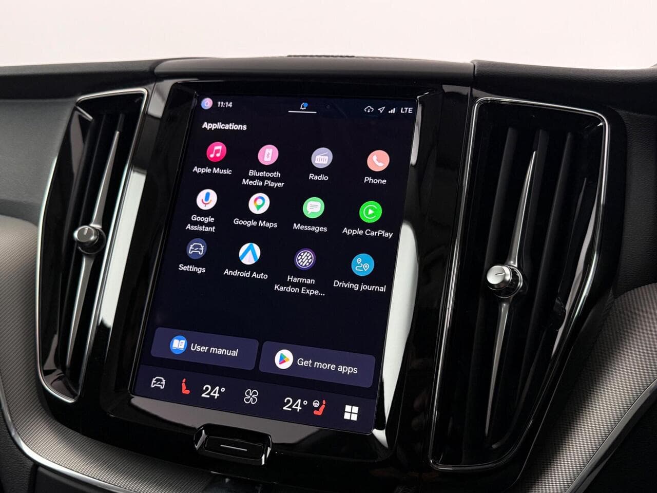 Volvo XC60 thumbnail Infotainment System