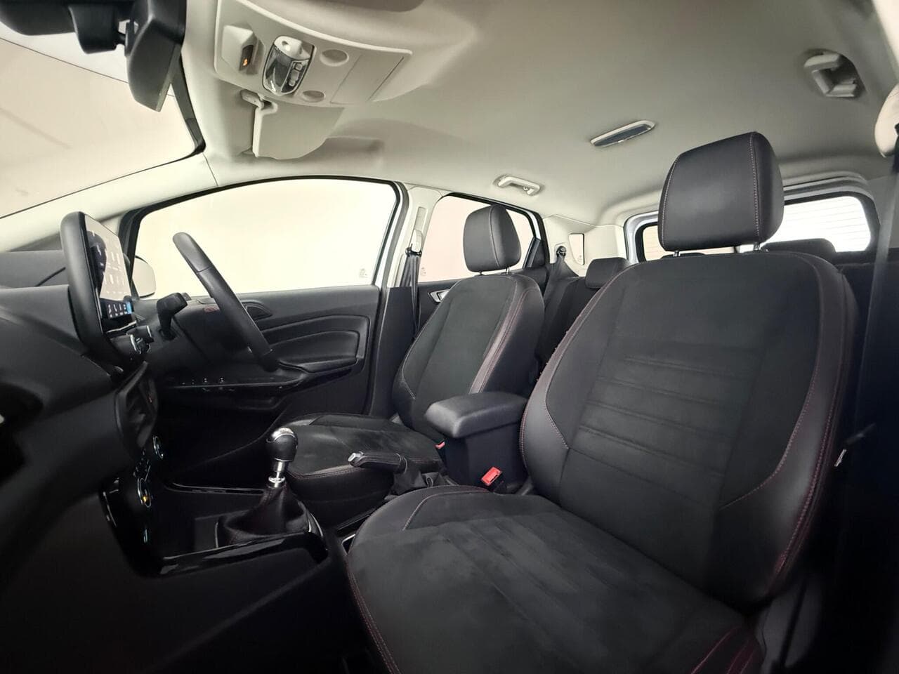 Ford EcoSport thumbnail Seat Front Passenger