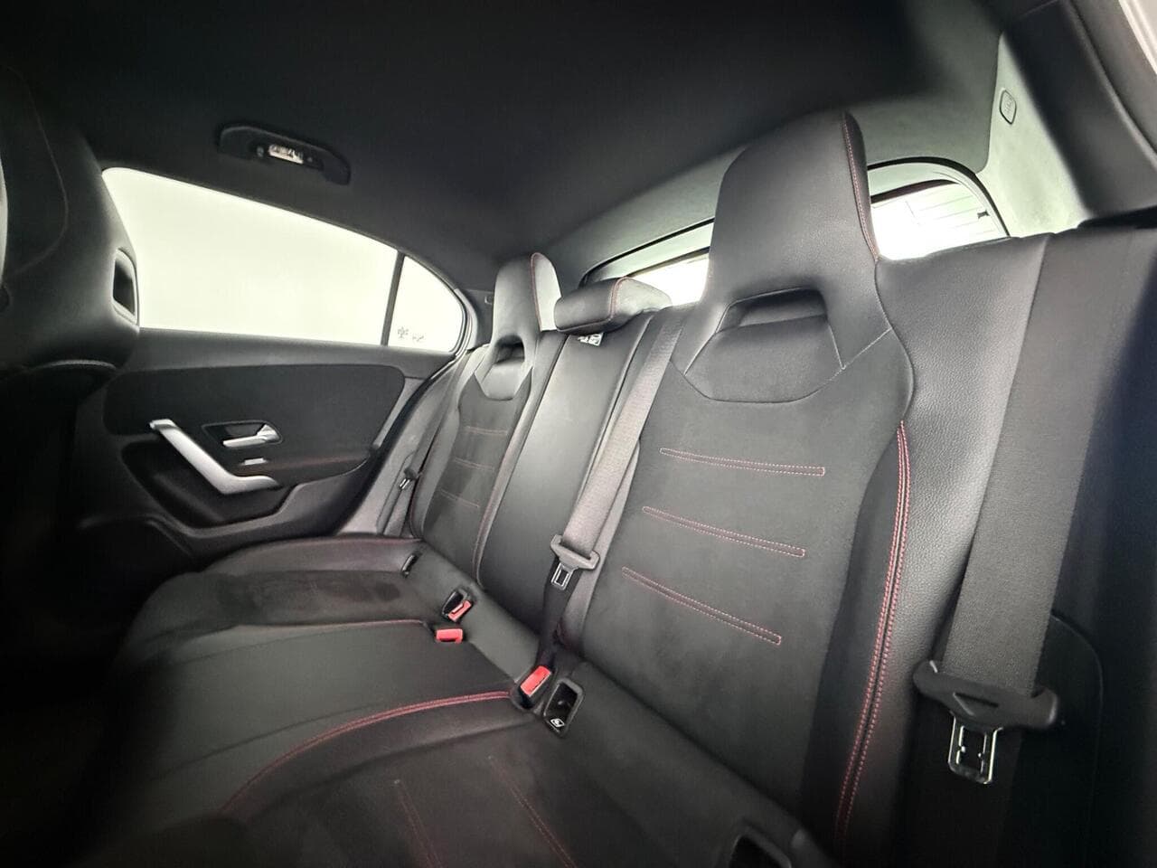 Mercedes-Benz A Class thumbnail Seats Rear