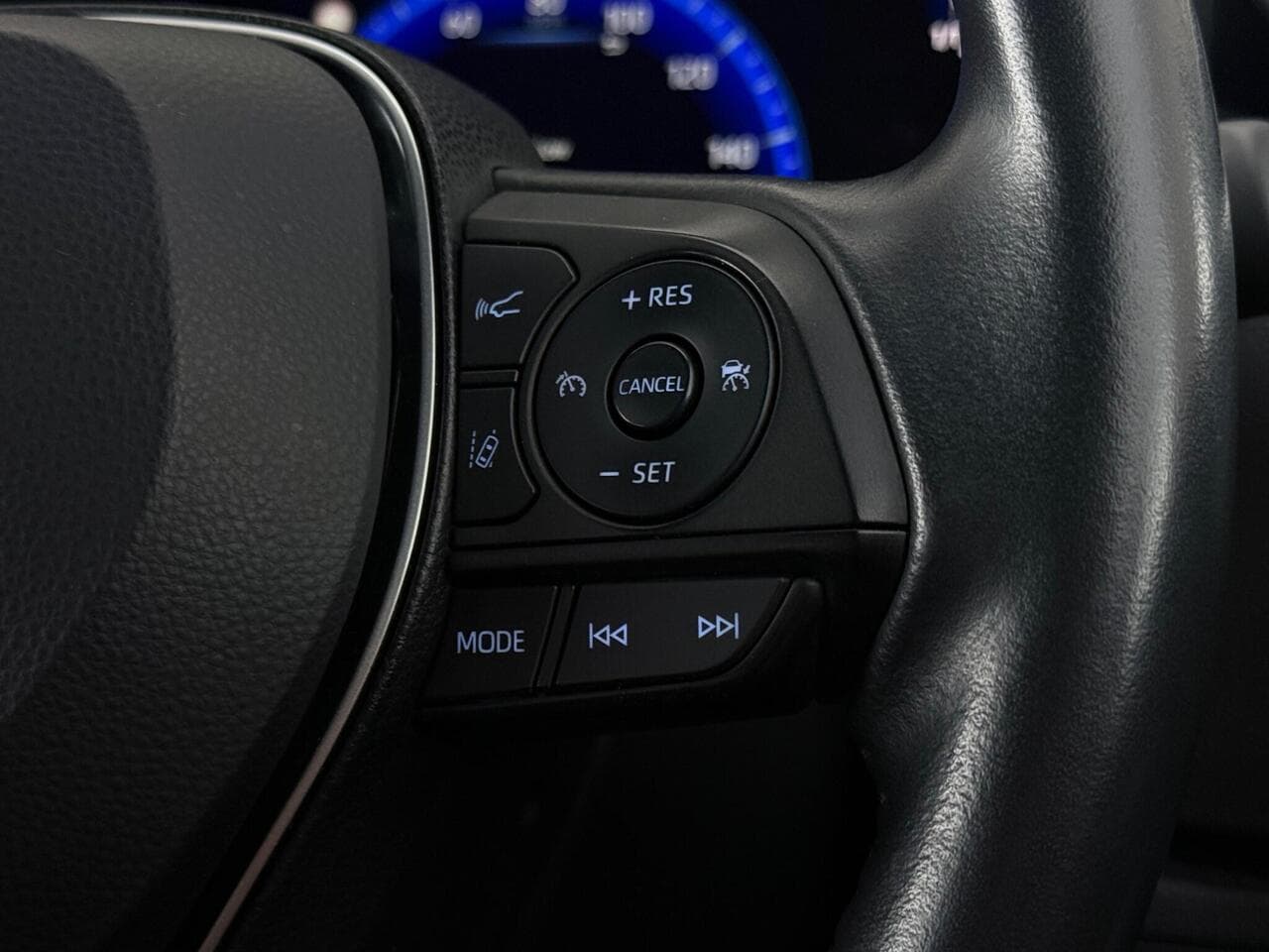 Toyota Corolla thumbnail Misc Controls