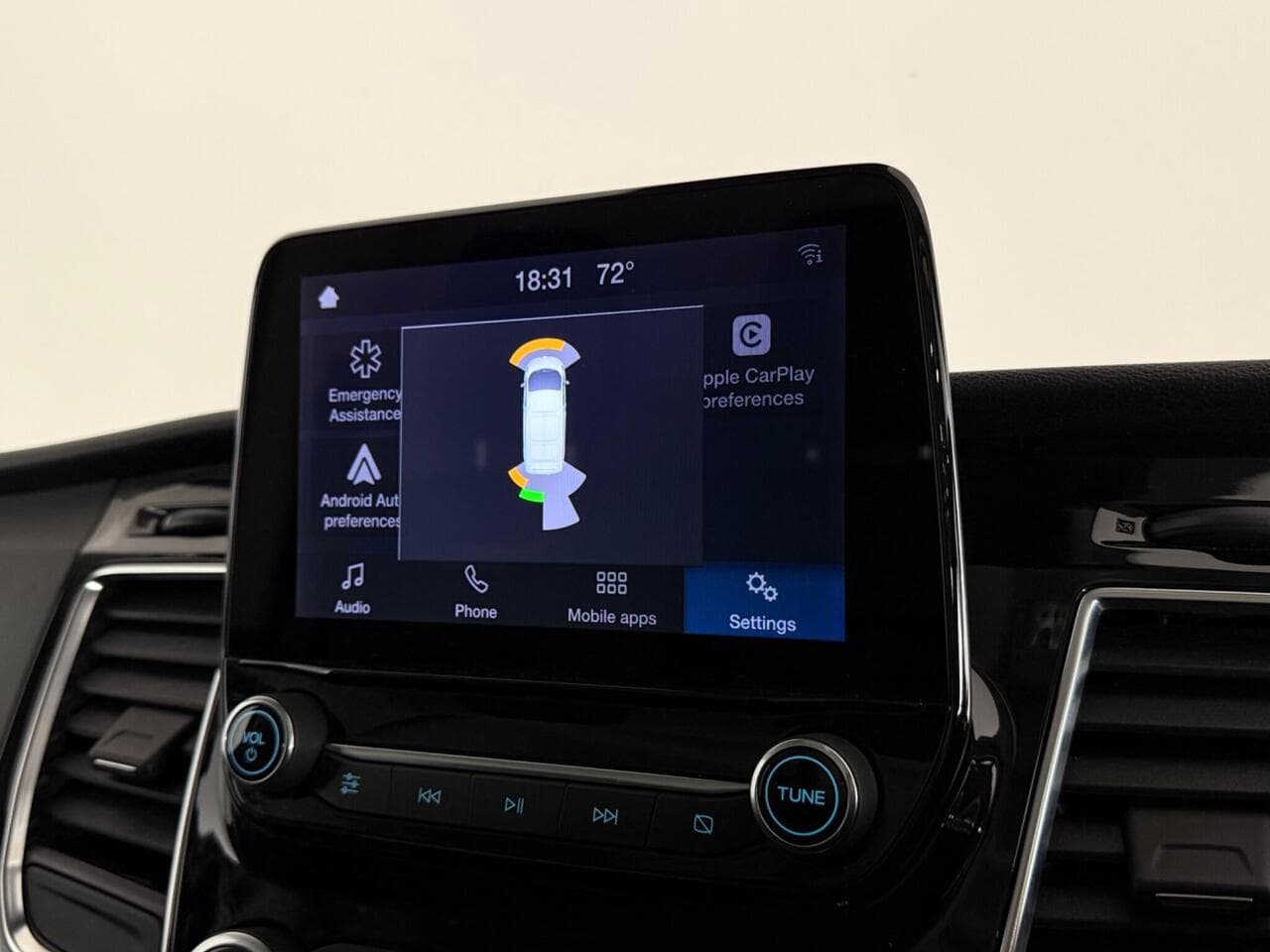 Ford Transit Custom thumbnail Infotainment System
