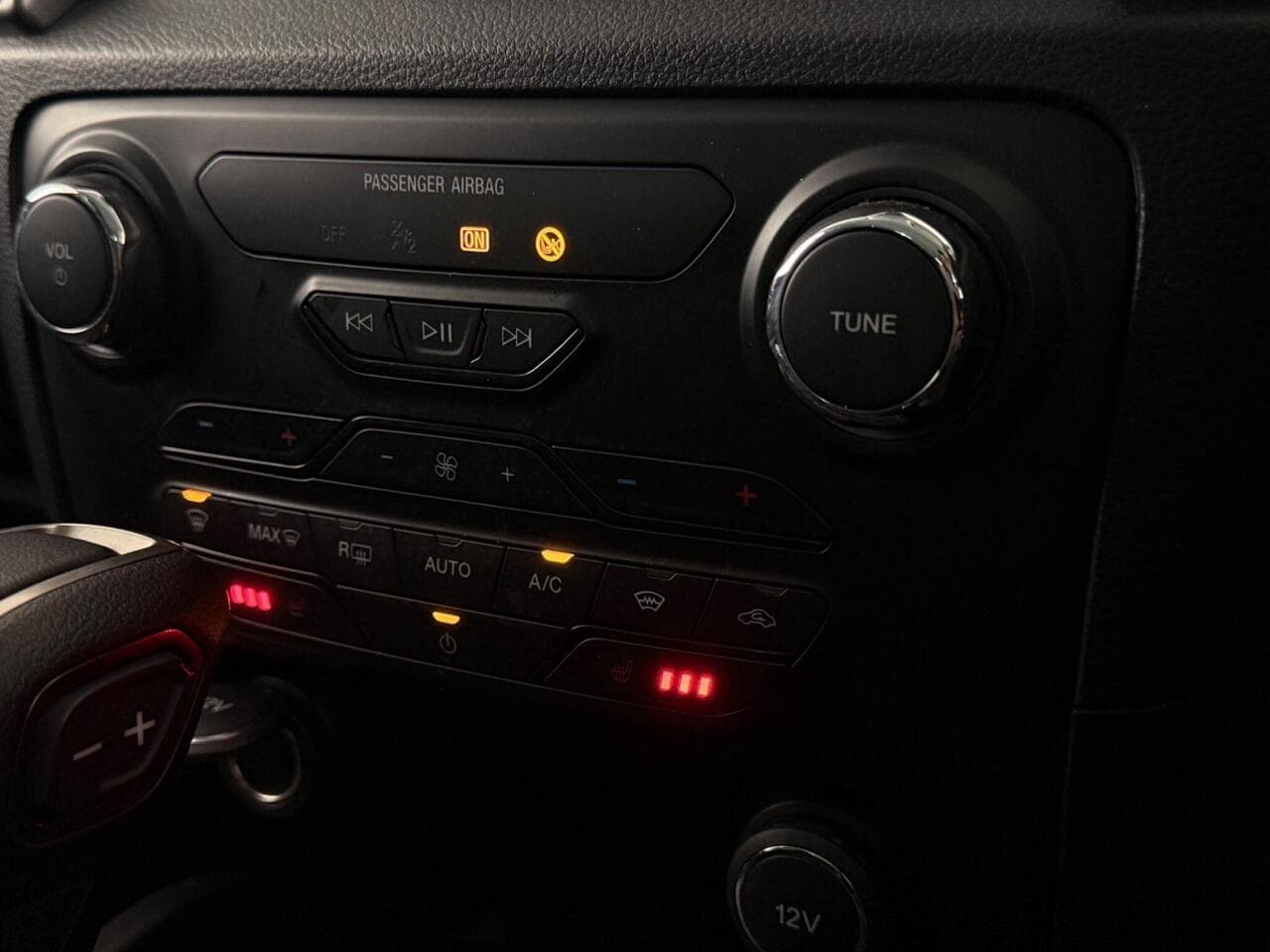 Ford Ranger thumbnail Misc Controls
