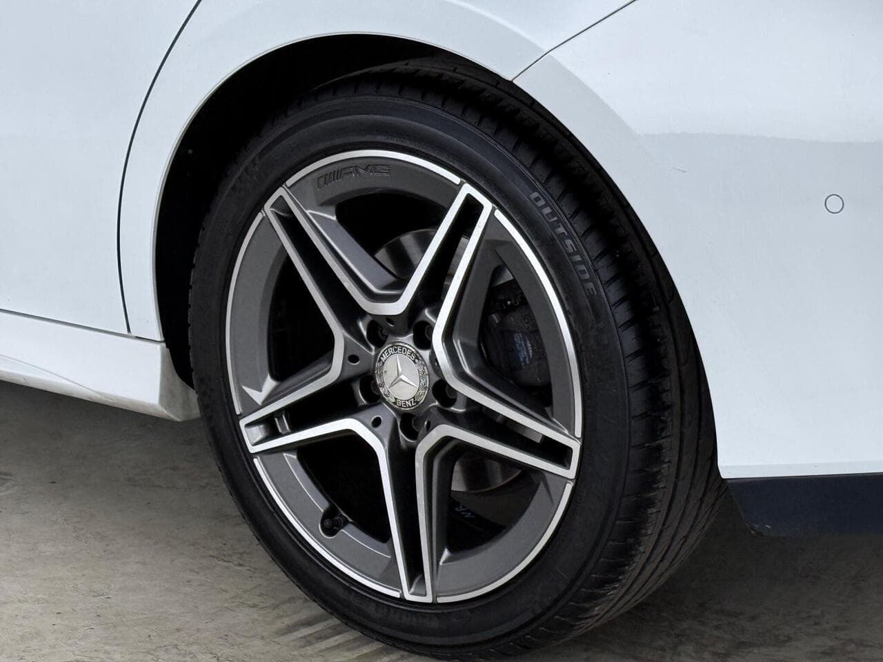 Mercedes-Benz CLA thumbnail Wheel