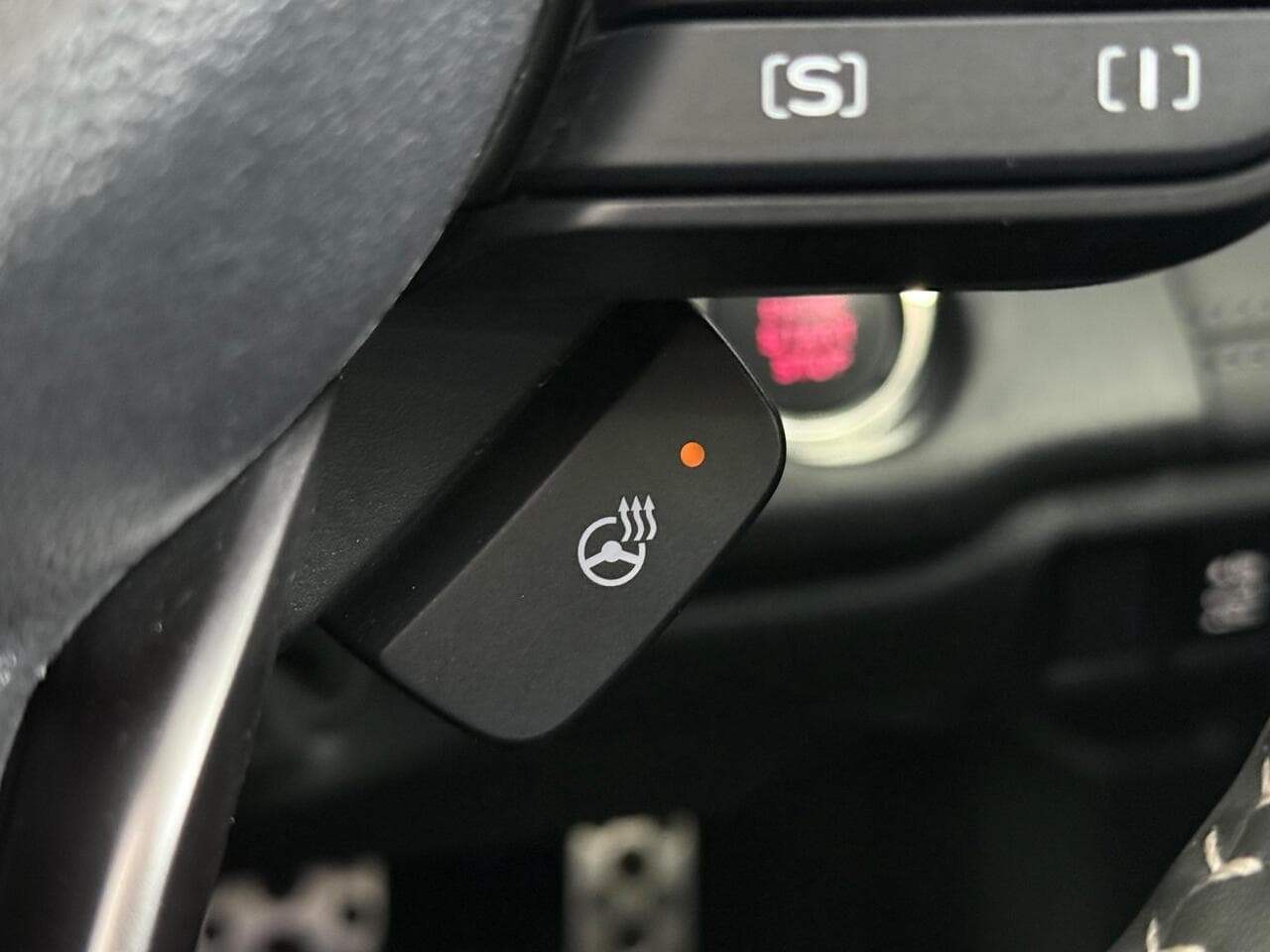 Subaru Outback thumbnail Misc Controls