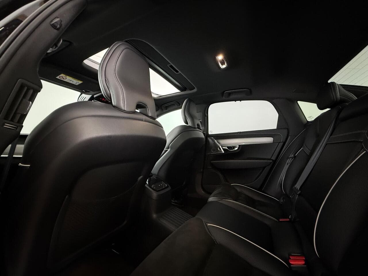 Volvo S90 thumbnail Seat Front Passenger