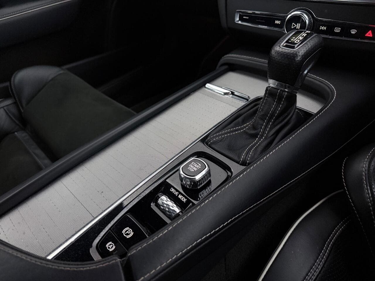 Volvo S90 thumbnail Interior Front