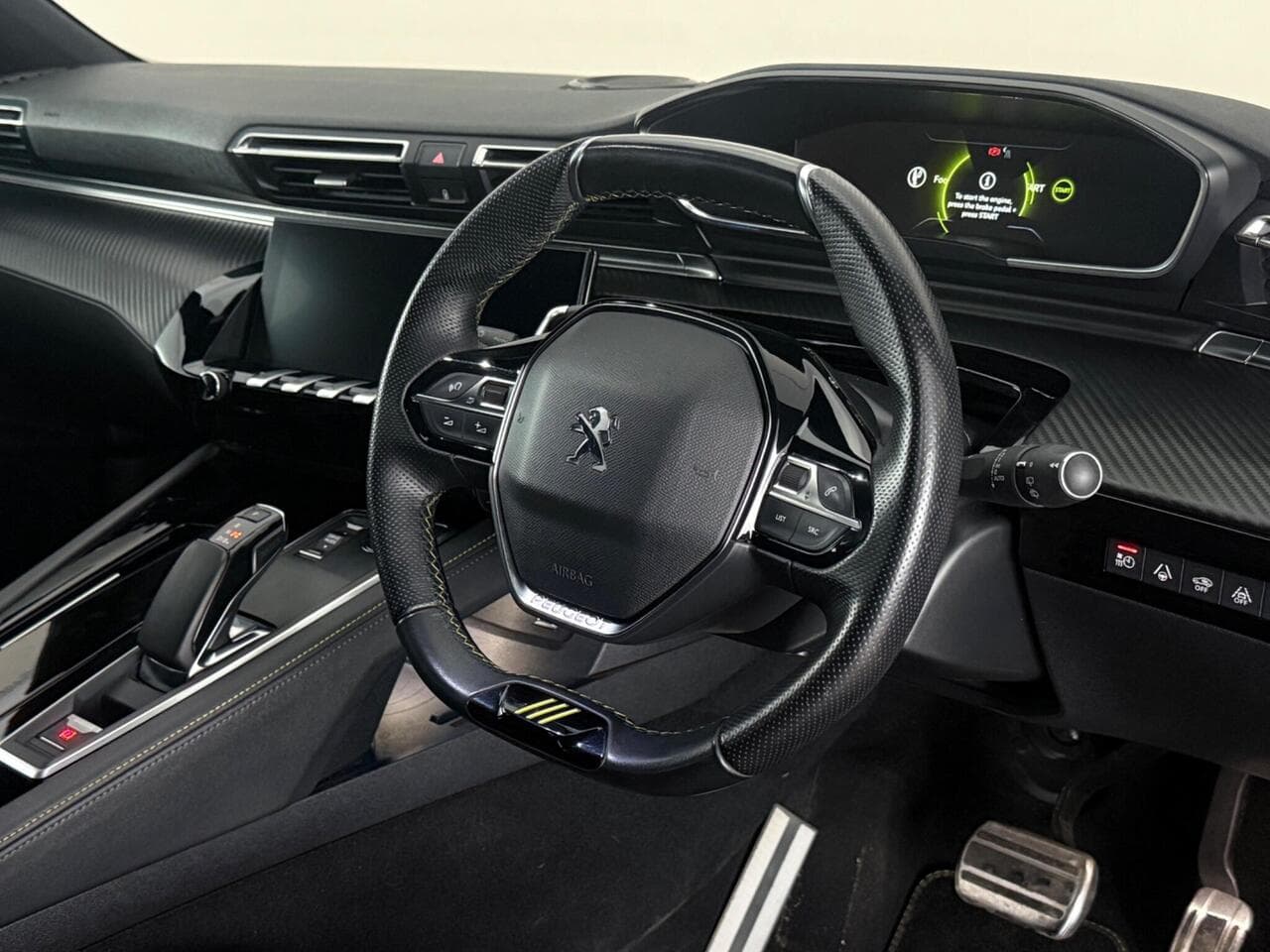 Peugeot 508 SW thumbnail Steering Wheel
