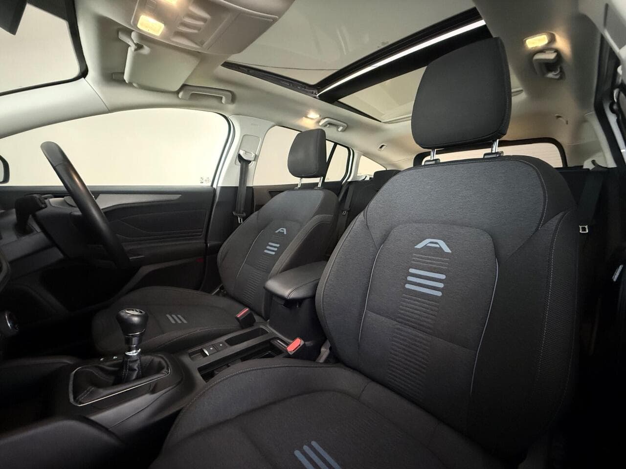 Ford Focus thumbnail Seat Front Passenger