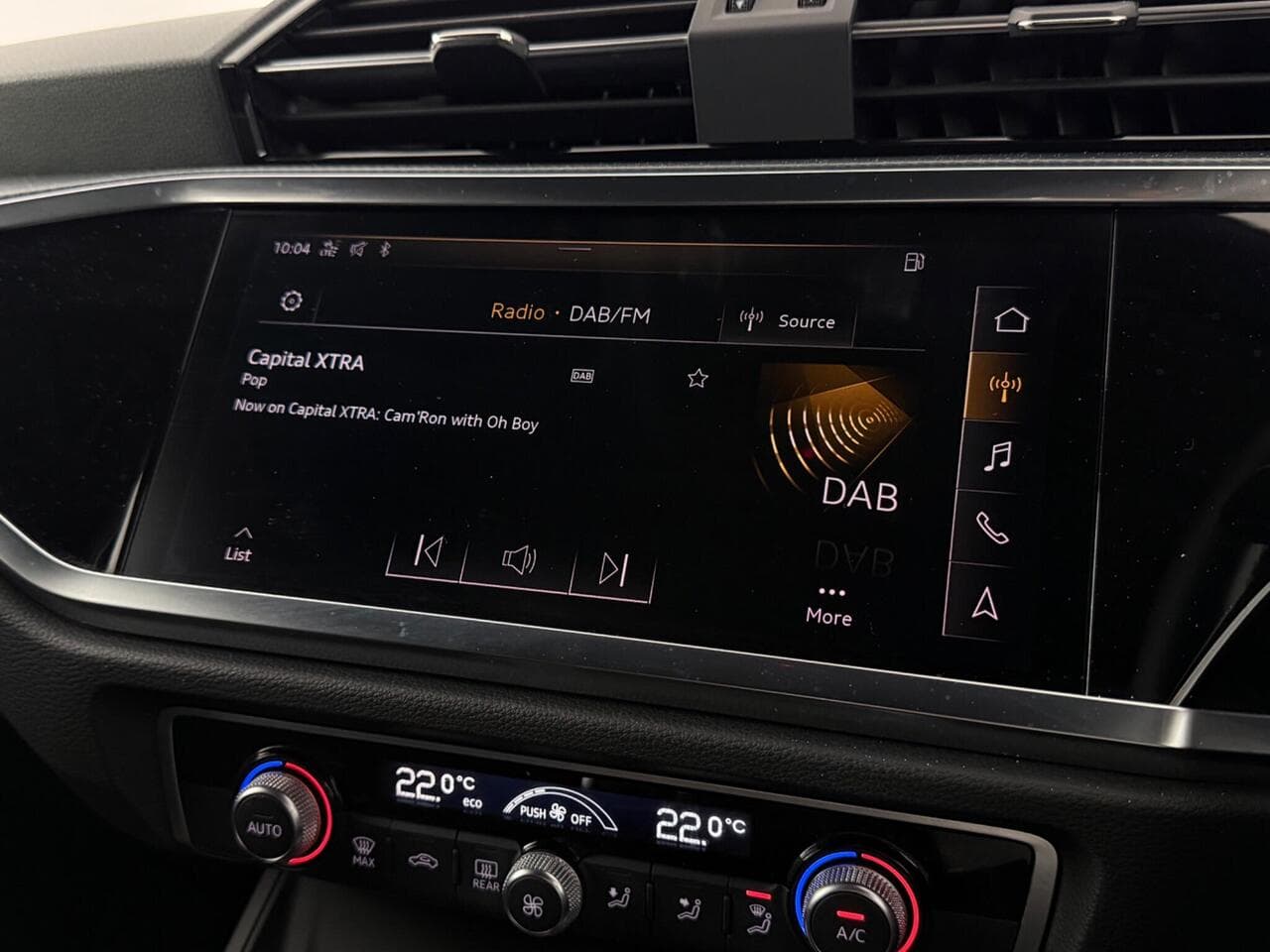 Audi Q3 thumbnail Infotainment System