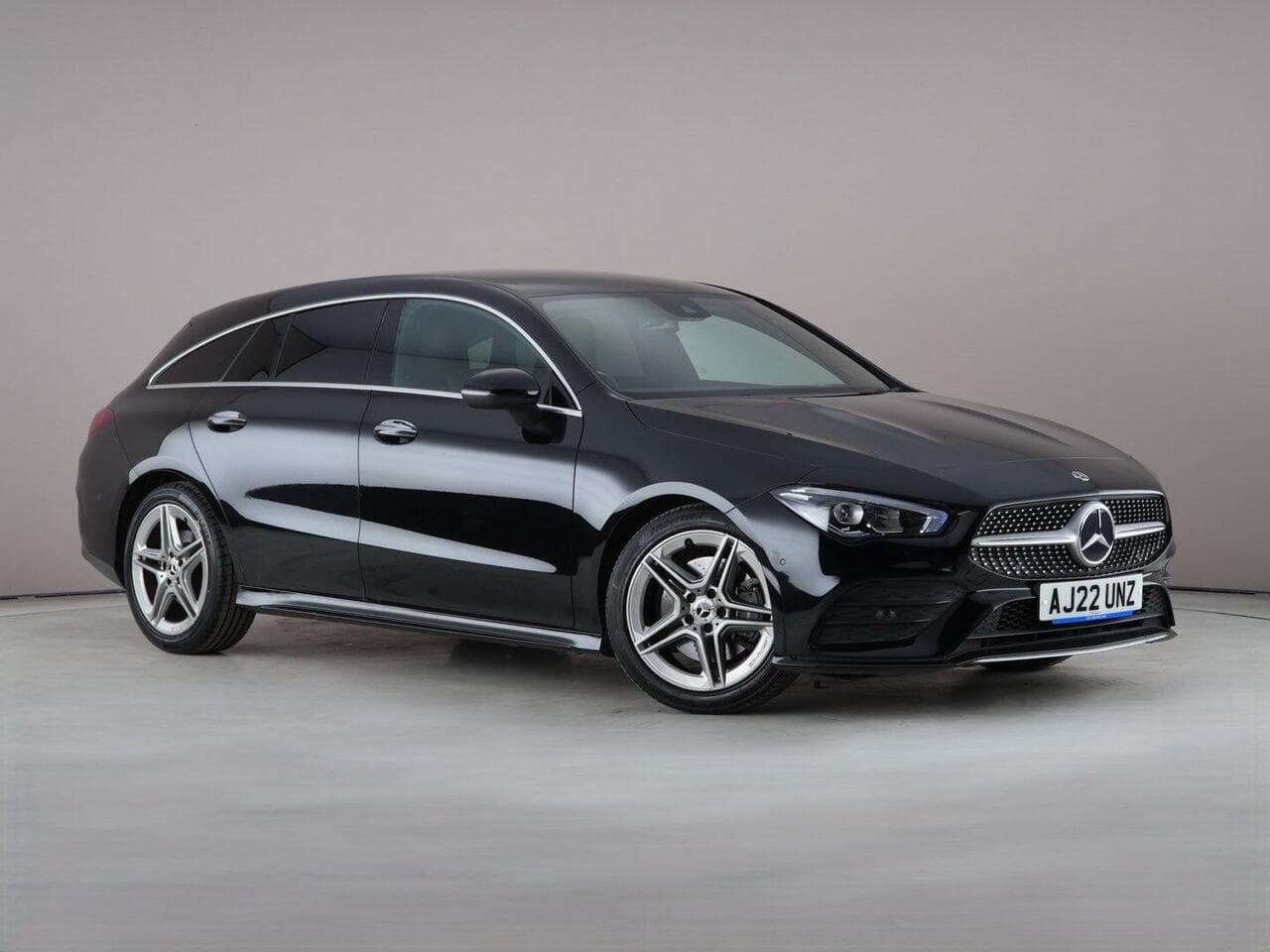 Mercedes-Benz CLA - Mercedes-Benz CLA 1.3 CLA200 AMG Line (Premium 2) Shooting Brake 7G-DCT Euro 6 (s/s) 5dr