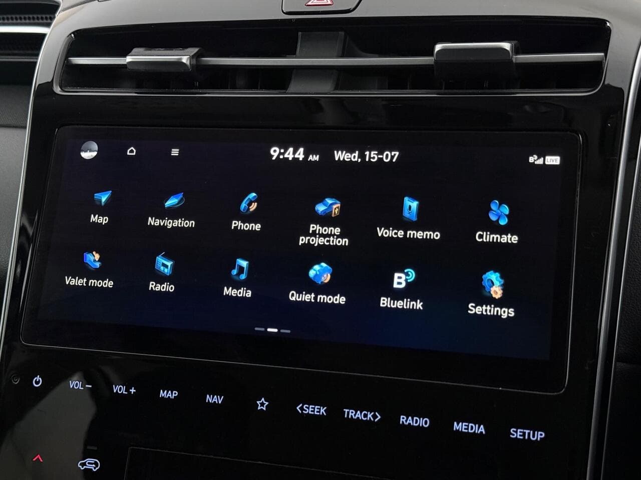 Hyundai TUCSON thumbnail Infotainment System