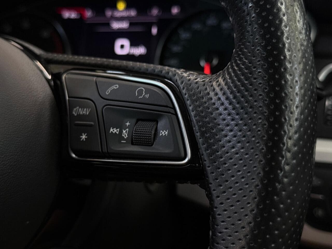Audi A4 Avant thumbnail Misc Controls