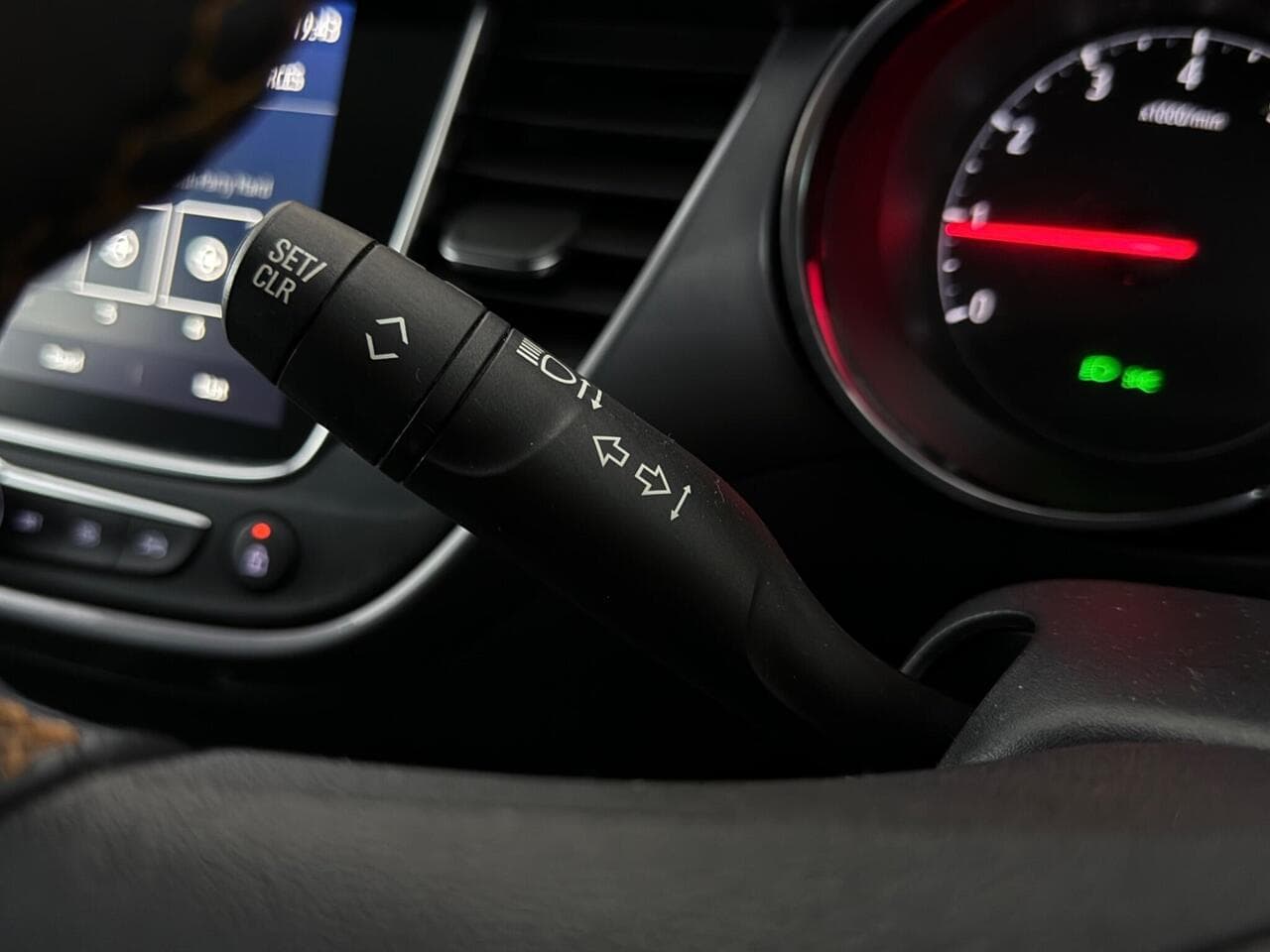 Vauxhall Crossland X thumbnail Misc Controls