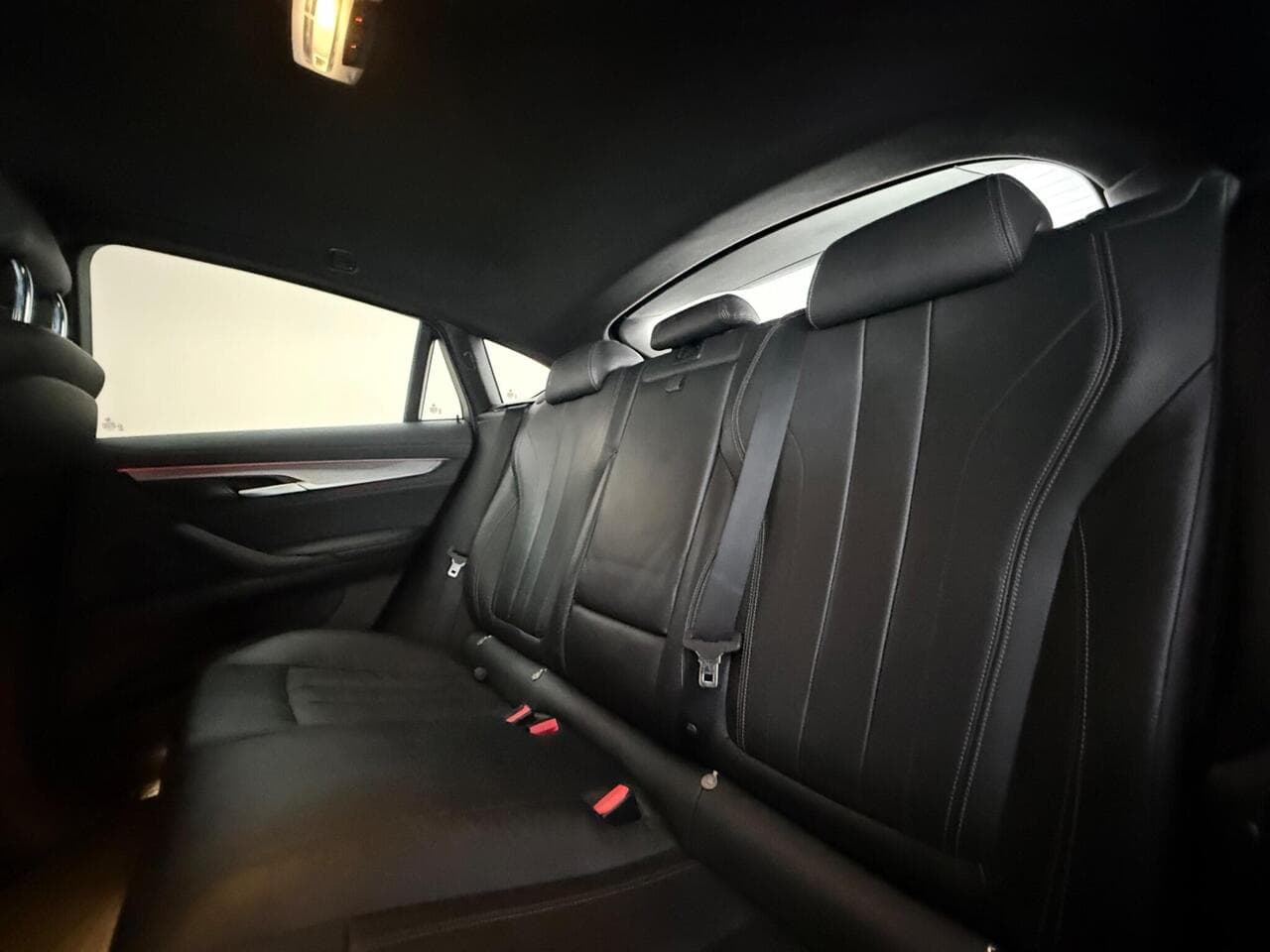 BMW X6 thumbnail Seats Rear